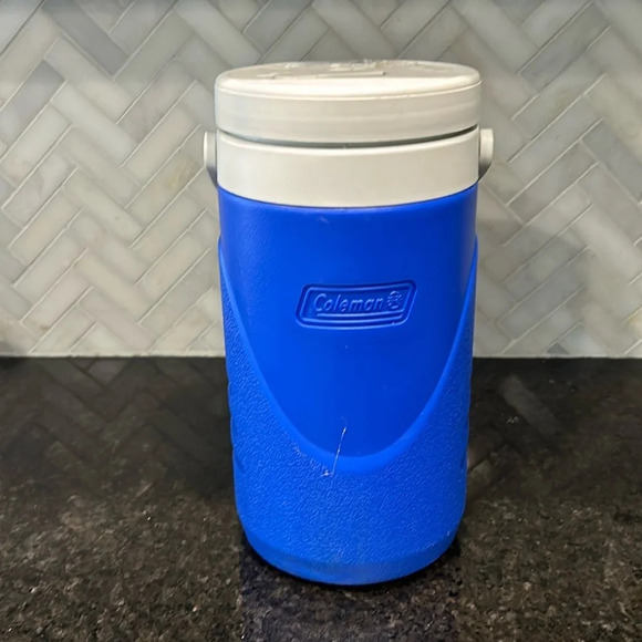 Coleman’s blue water jug 1 gallon - Picture 1 of 5